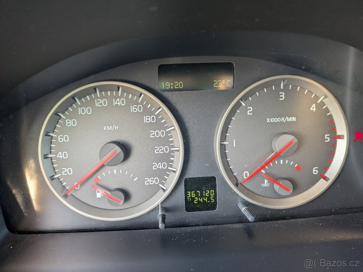 Volvo V50 - 11
