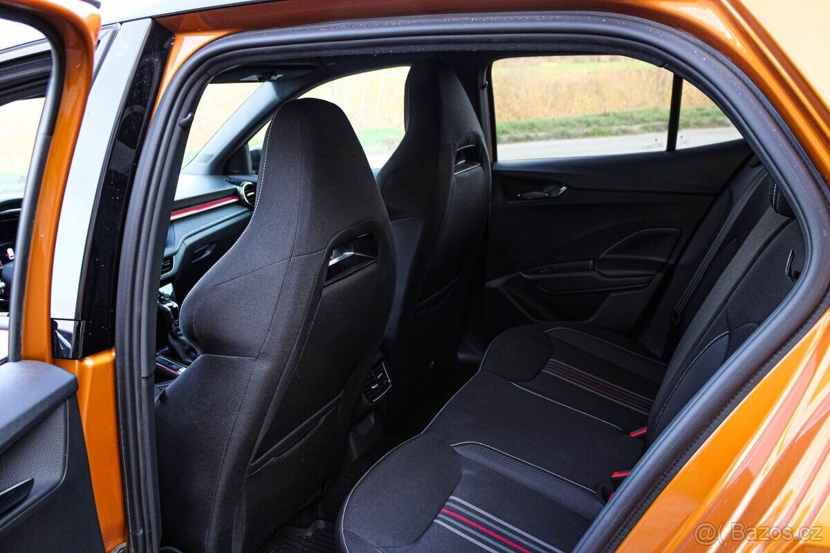 Škoda Fabia 1.0 TSI Monte Carlo DSG - 11