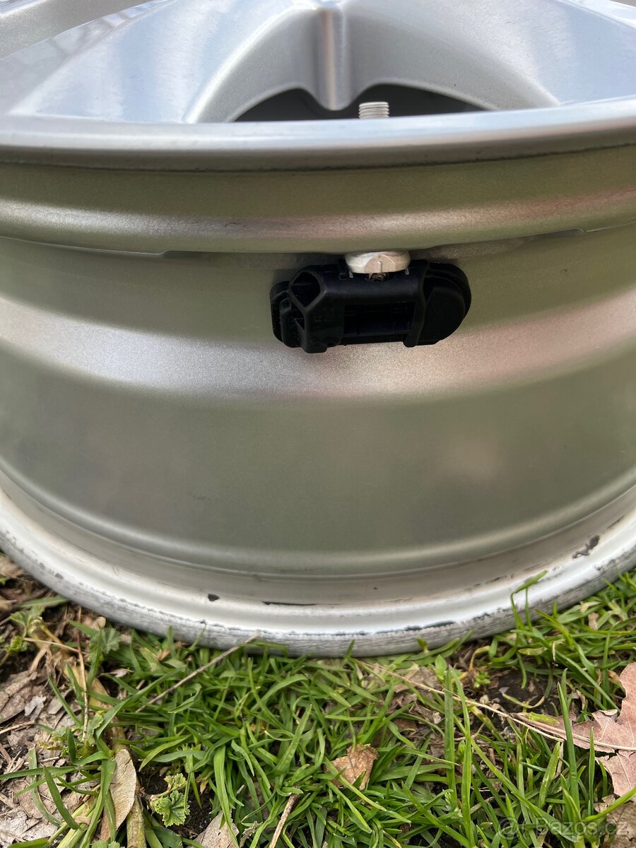 Prodám alu Mercedes 5x112 r17 TPMS - 11
