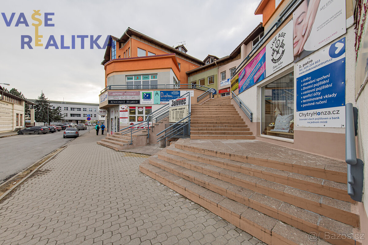 Pronájem, kanceláře 70 m2, Vsetín, ul. Na Příkopě - 11