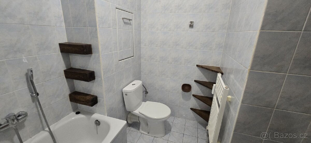 Pronájem 1+kk s balkonem, 36 m² – Liberec, naproti O2 aréně - 11