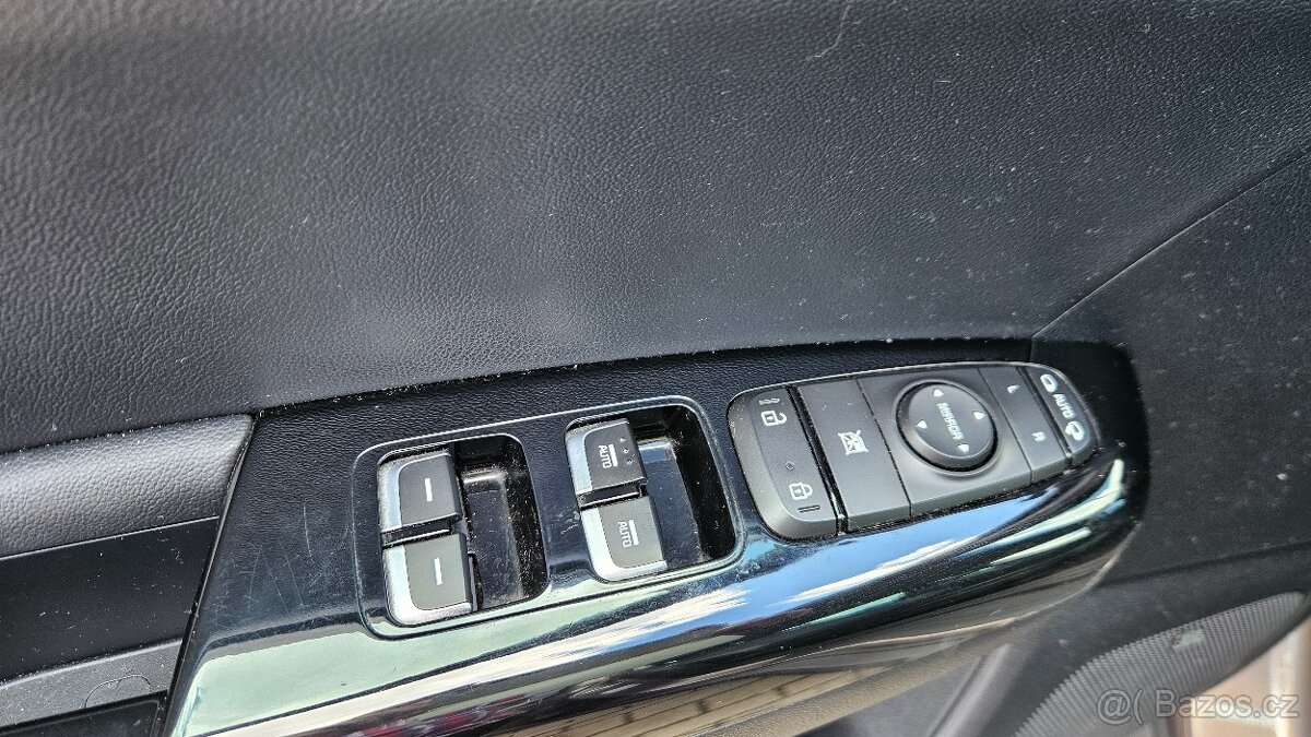 Kia Sportage 1,6 CRDi, 4WD, A/T - 11