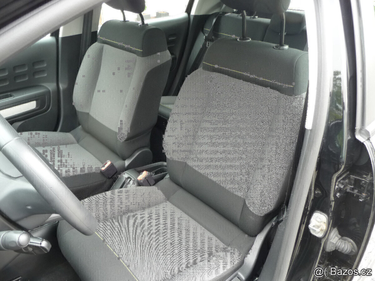 Citroen C3 1.2i Purotech Supreme po 1.majiteli - - 11