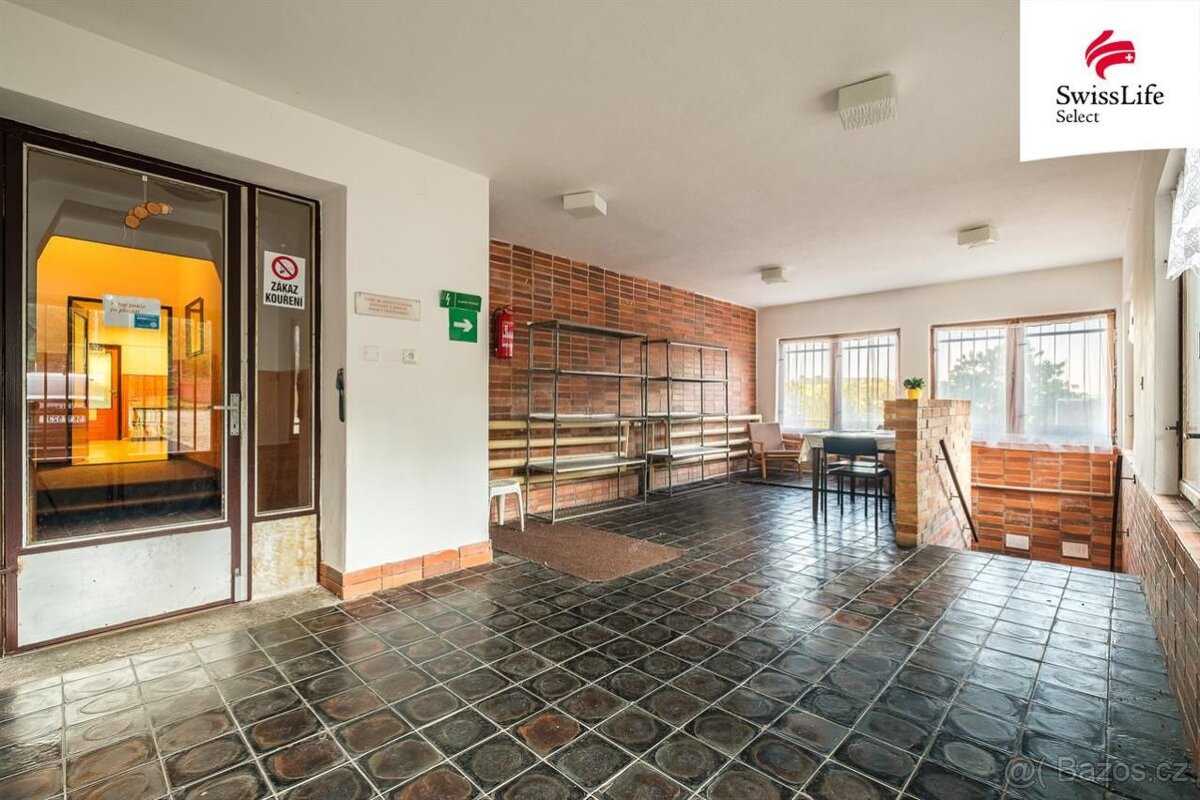 Prodej ubytovacího zařízení 2303 m2 Na Svornosti, Jáchymov - 11