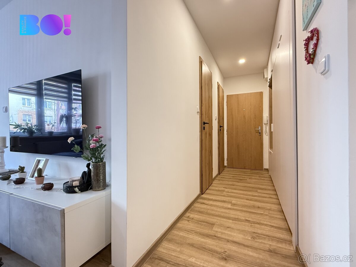 Prodej bytu 3+1, 68 m², ul. Dukelská - 11