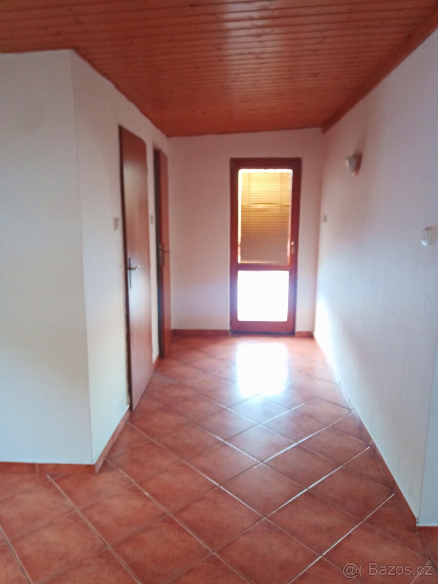 Prodej rodinného domu ve Střílkách - 11