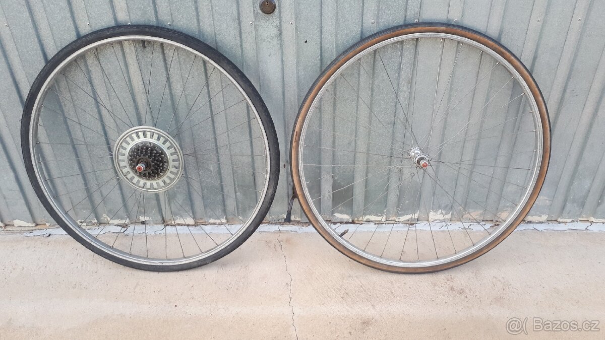 Favorit a Eska díly
- 11