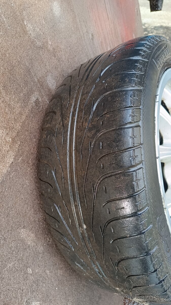 Náhradní díly na Felicia - 11