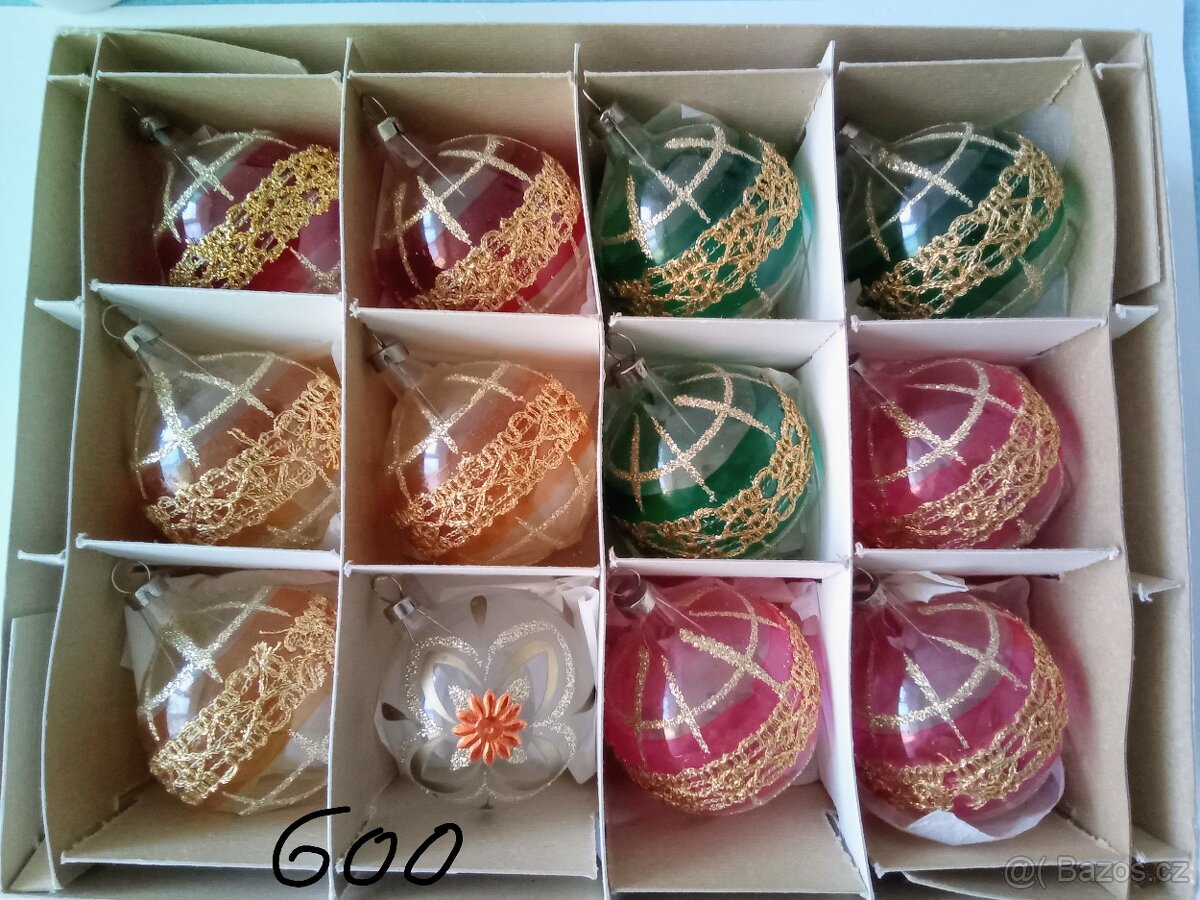 Různé, vánoční ozdoby -staré, korálkové, baňky - 11