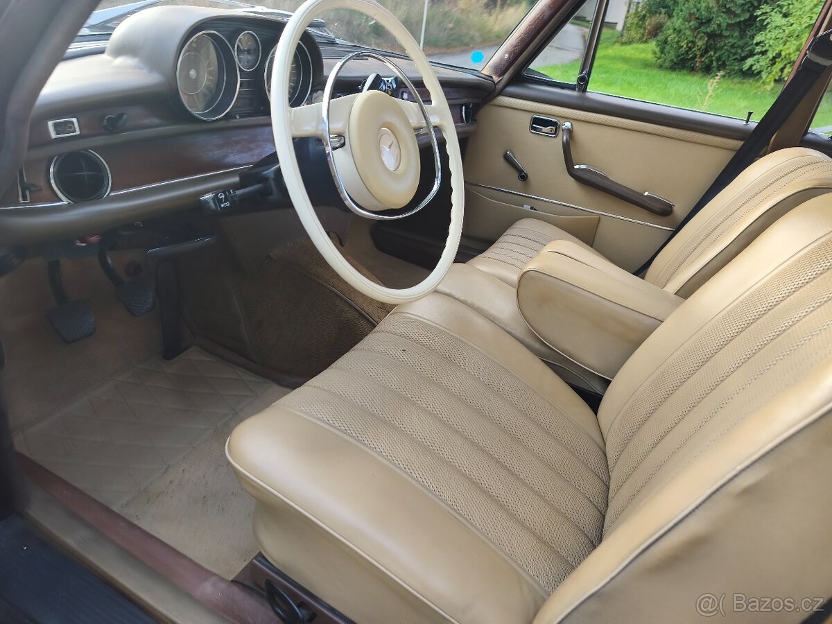 Mercedes Benz W108 - 11