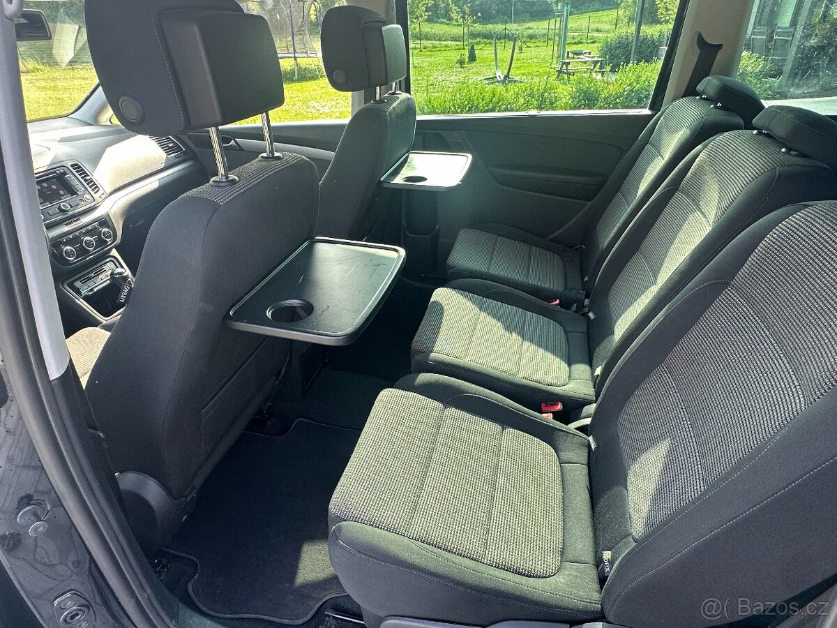 Sharan 2,0 Tdi 130kW NAVI poctivý servis - 11