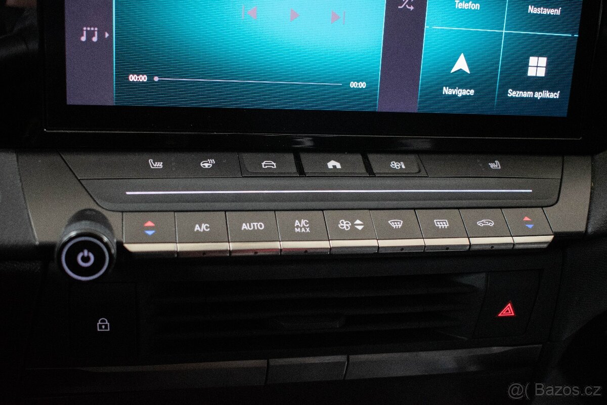 Opel Astra, 1.2 TURBO ULTIMATE ZÁRUKA ČR 1 - 11