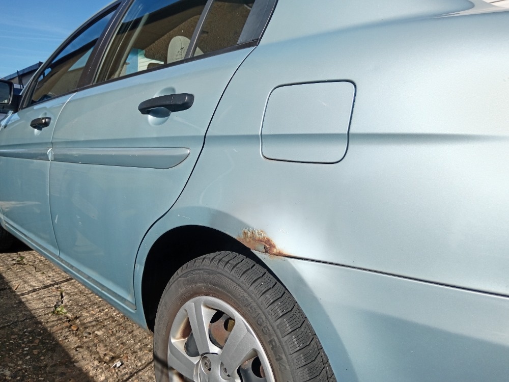 Hyundai Accent prodej - 11