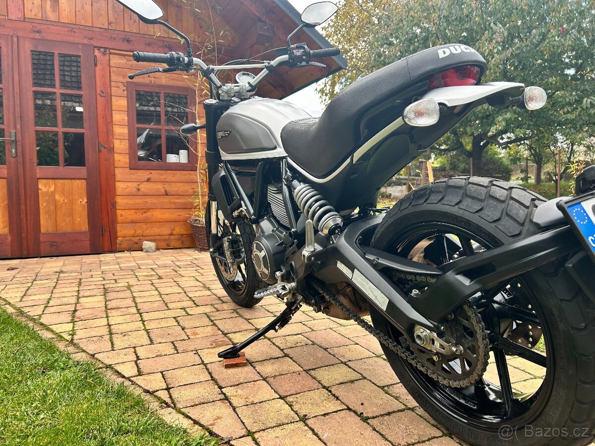 Ducati Scrambler 800A2E - 11