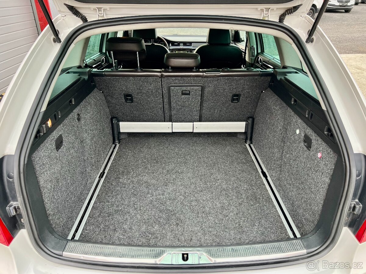 Škoda Superb 2,0 TDi L&K DSG PANORAMA / 2013 - 11