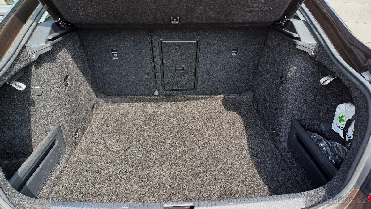 Škoda Octavia 1.6TDI 85kW STYLE PLUS-1.maj-koup.ČR-NEHAV-DPH - 11