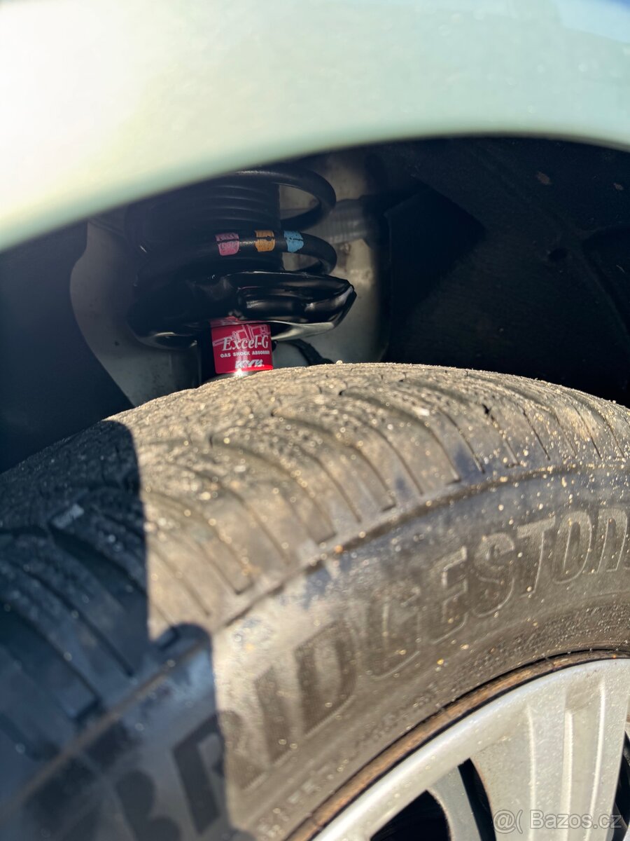 Škoda Oktavia 1,9 TDI, AUTOMAT - 11