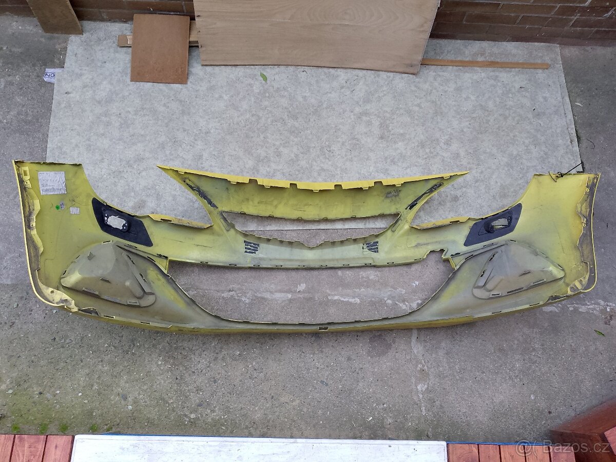Přední nárazník Opel Astra J OPC - 11