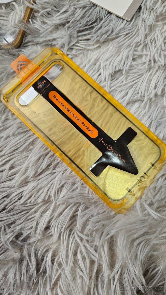 iPhone 15 Pro černý titán 128gn - 11