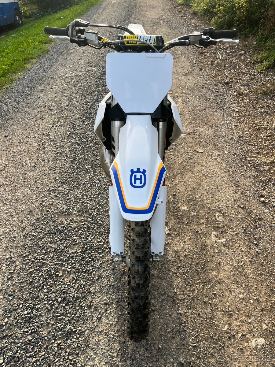 Husqvarna TC 250 Heritage - 11