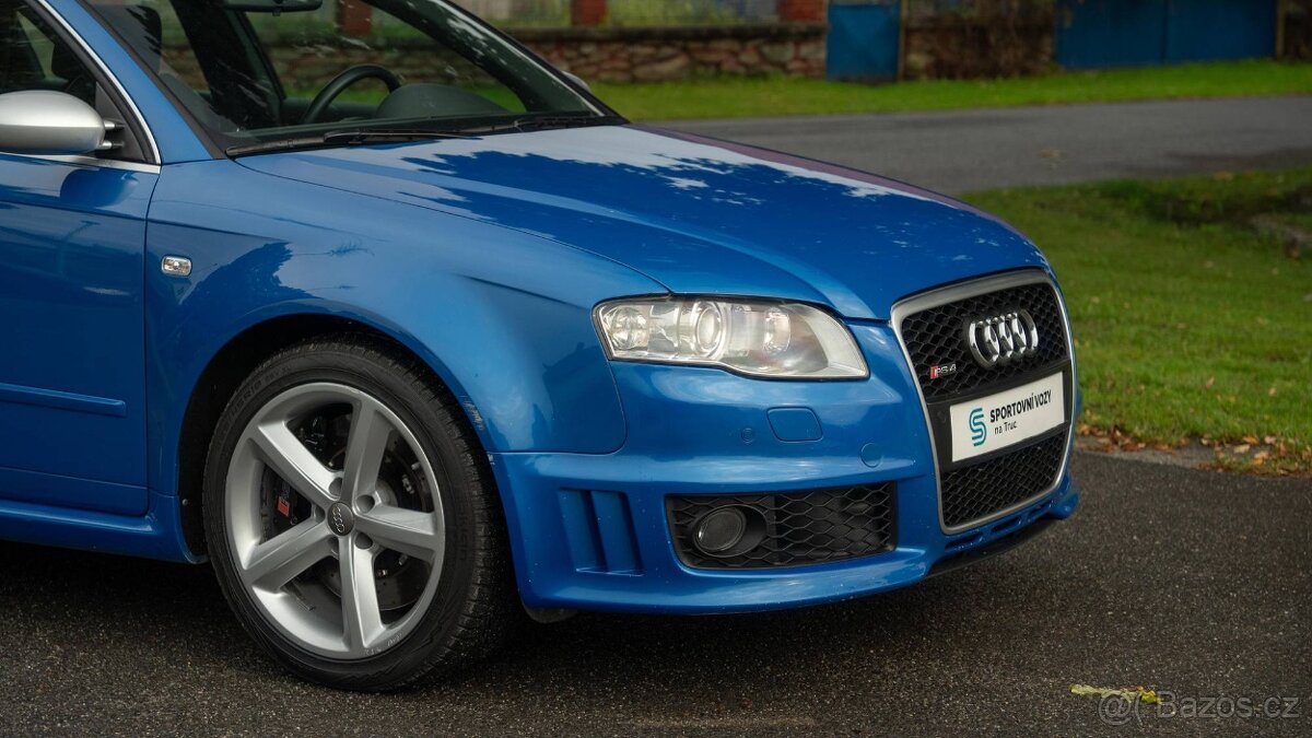 Audi RS4 quattro (generace B7) 2006 - 11