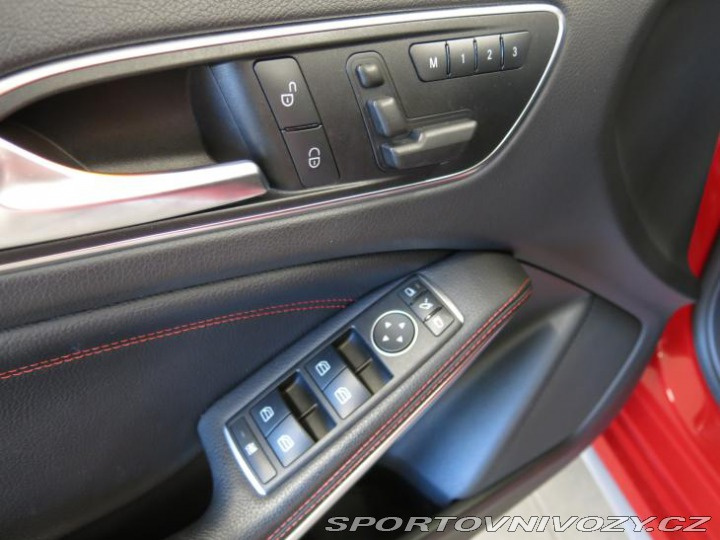 Mercedes AMG A 45 4MATIC - 11