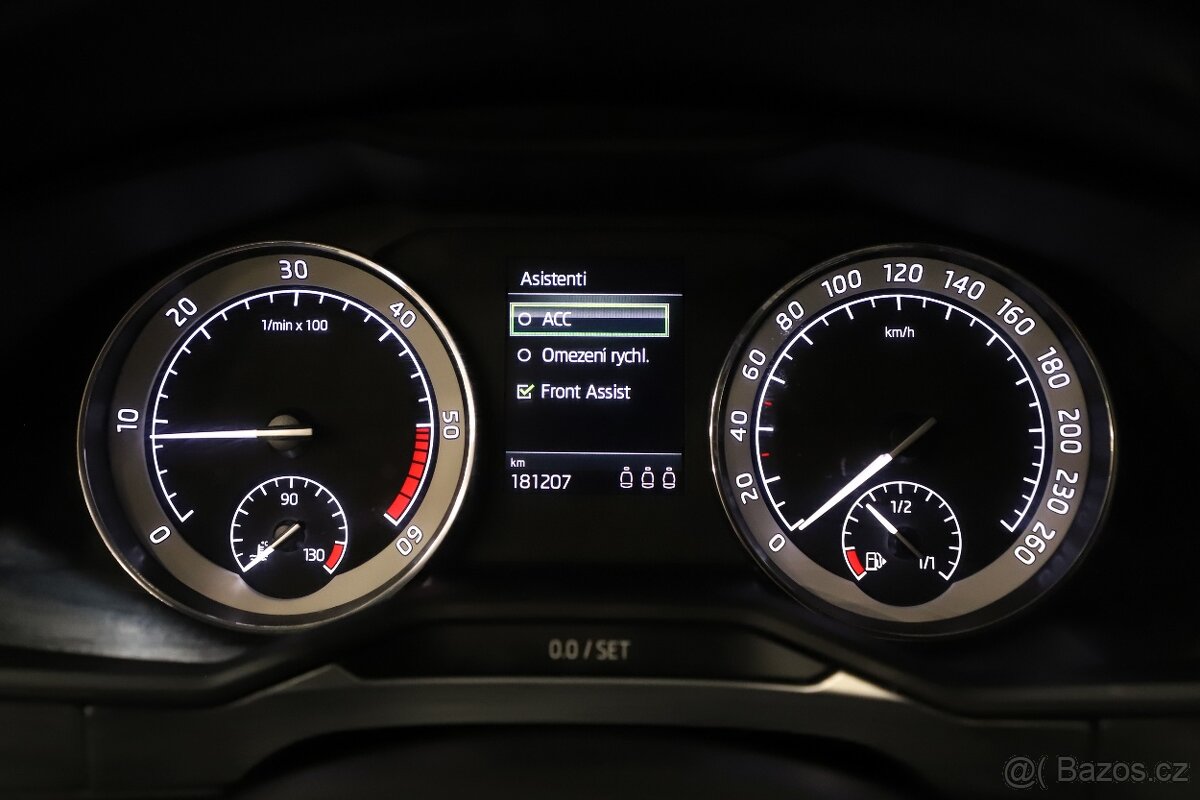 Škoda Superb 3 Combi 2.0TDI 110kW DSG - záruka Autodraft - 11