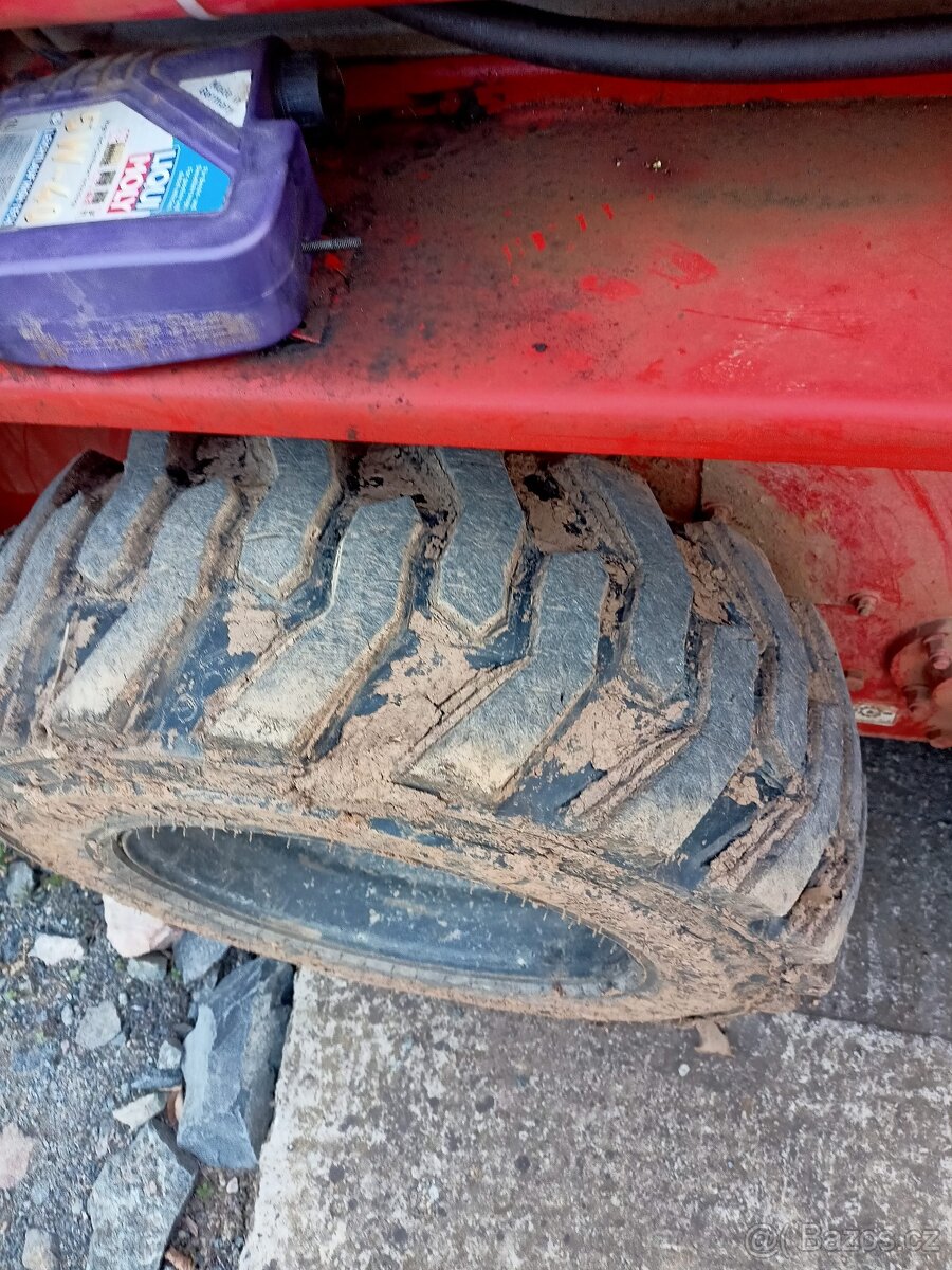 Smykový nakladačThomas 173HL 3.1t - 11