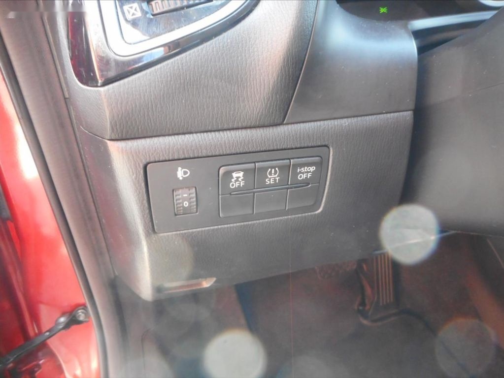 Mazda 3,2,0 i Automat - 11