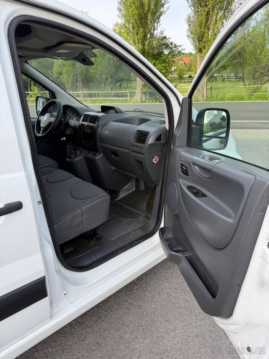 2016 Citroën Jumpy L2H1 klimatizace - 11