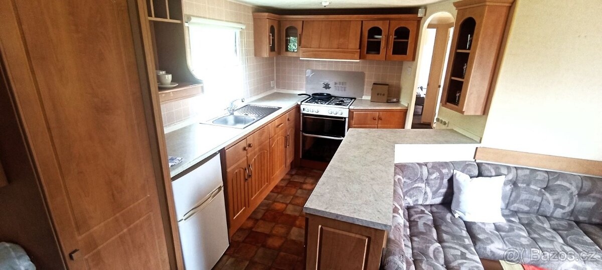 Zařízený mobilheim u Kopřivnice, voda, elektřina, zahrada... - 11