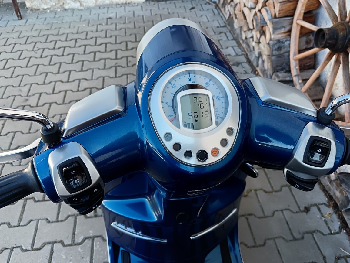 PEUGEOT Django 125 - 11