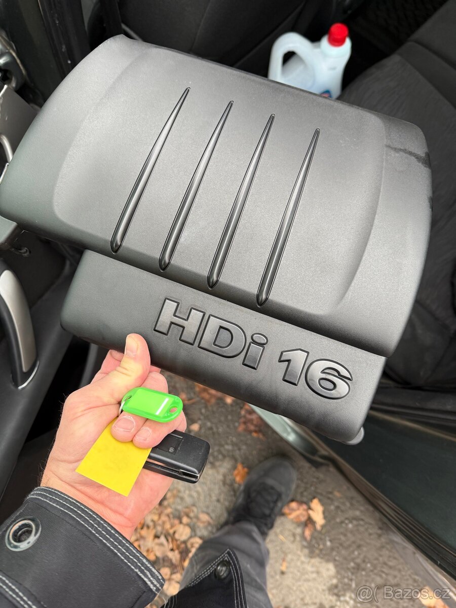 Peugeot 407 1,6 HDi - 11