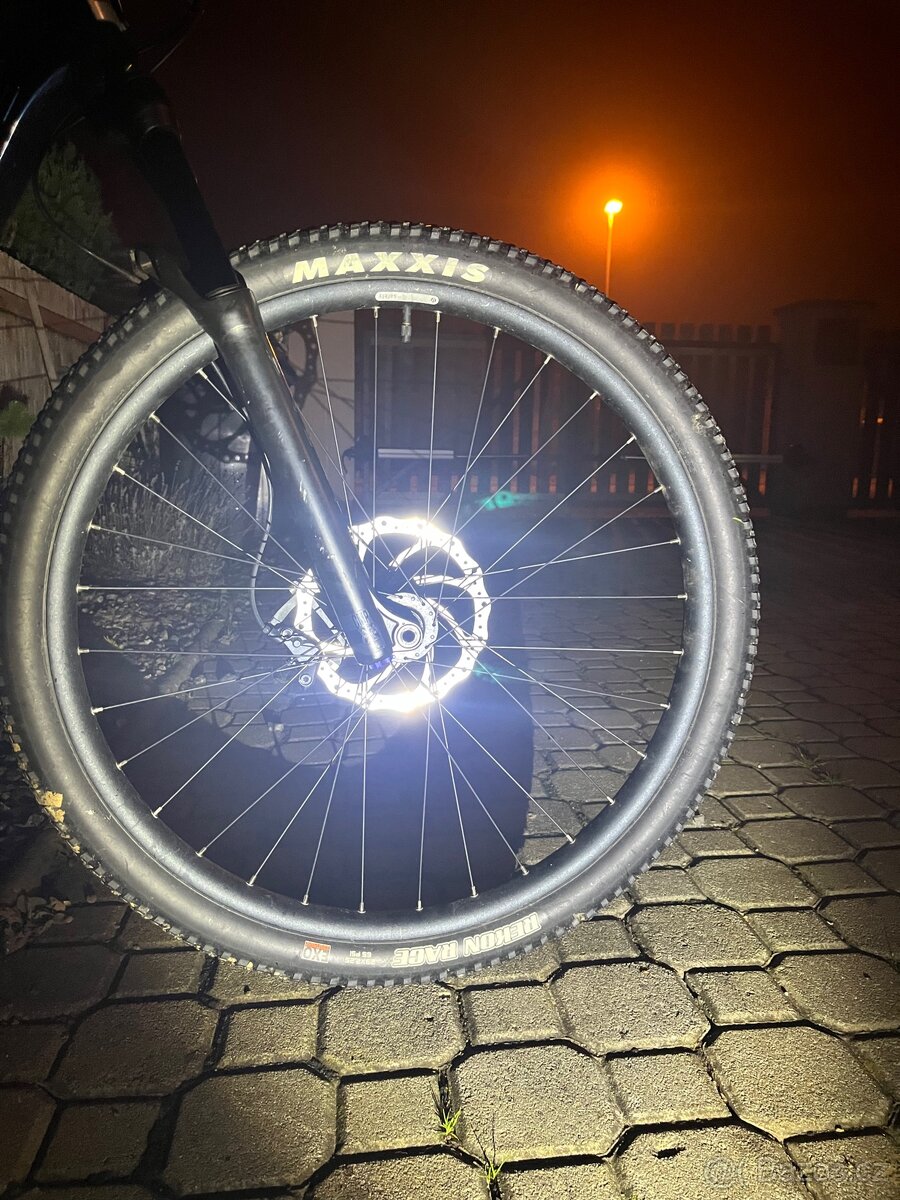 Leader fox Harper Celoodpružený velikost L - 11