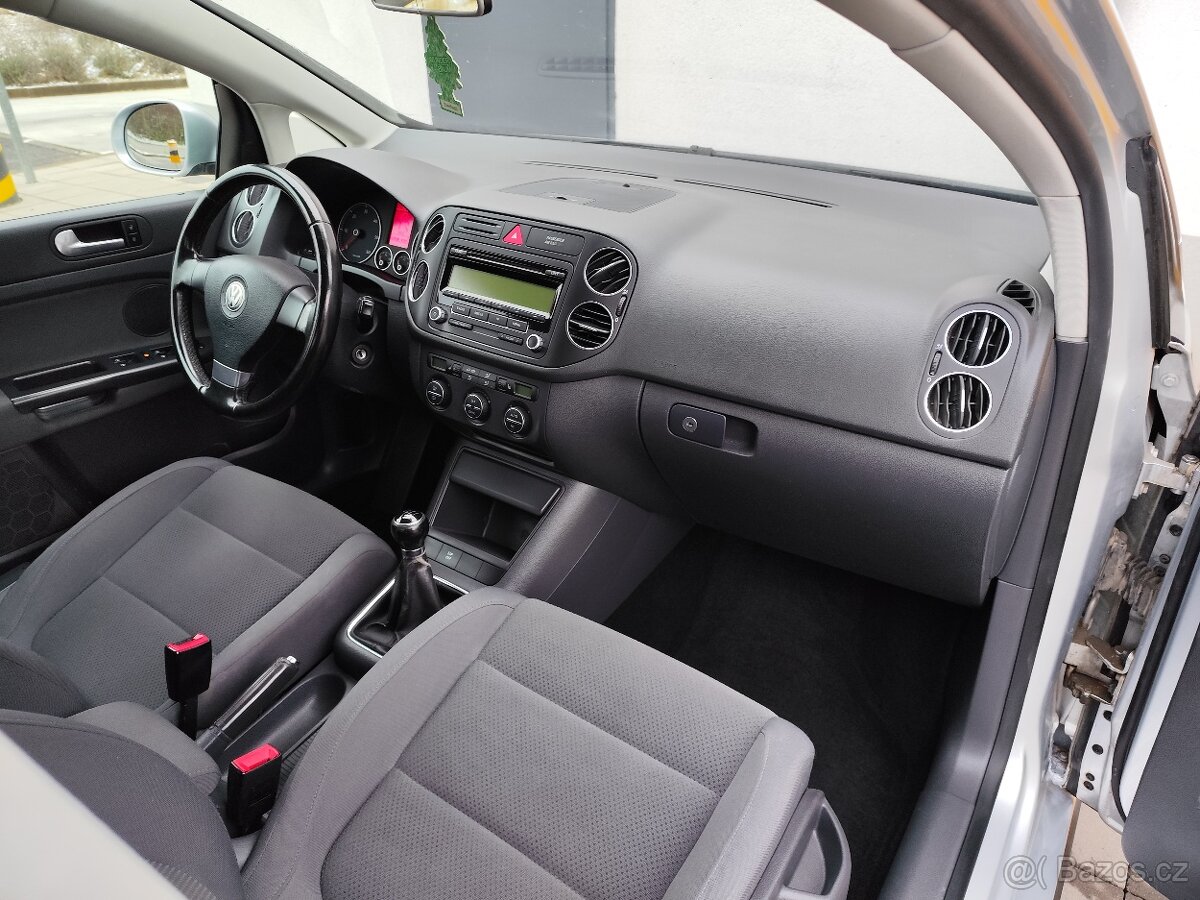 VW Golf Plus Highline 1.9 TDI -- 162 000 km - - 11