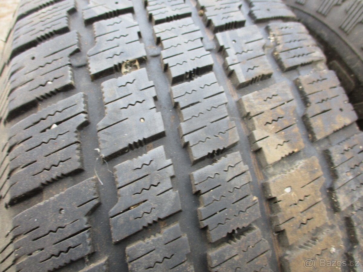 Pneu zimní - 11