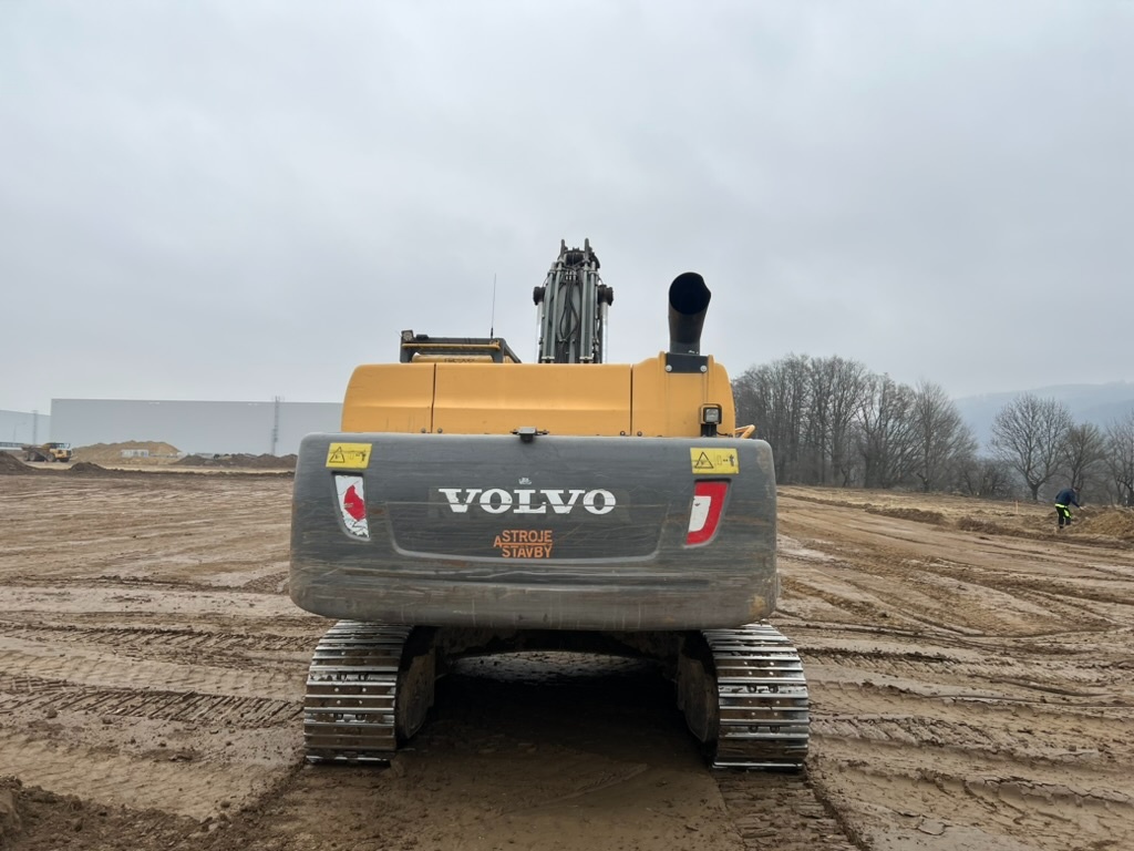 Volvo EC380 DL - 11