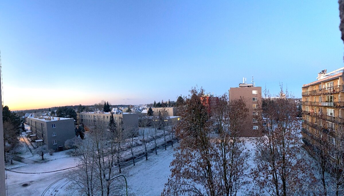 Prodej většinový podíl, byt 72 m² Jaroměř - 11