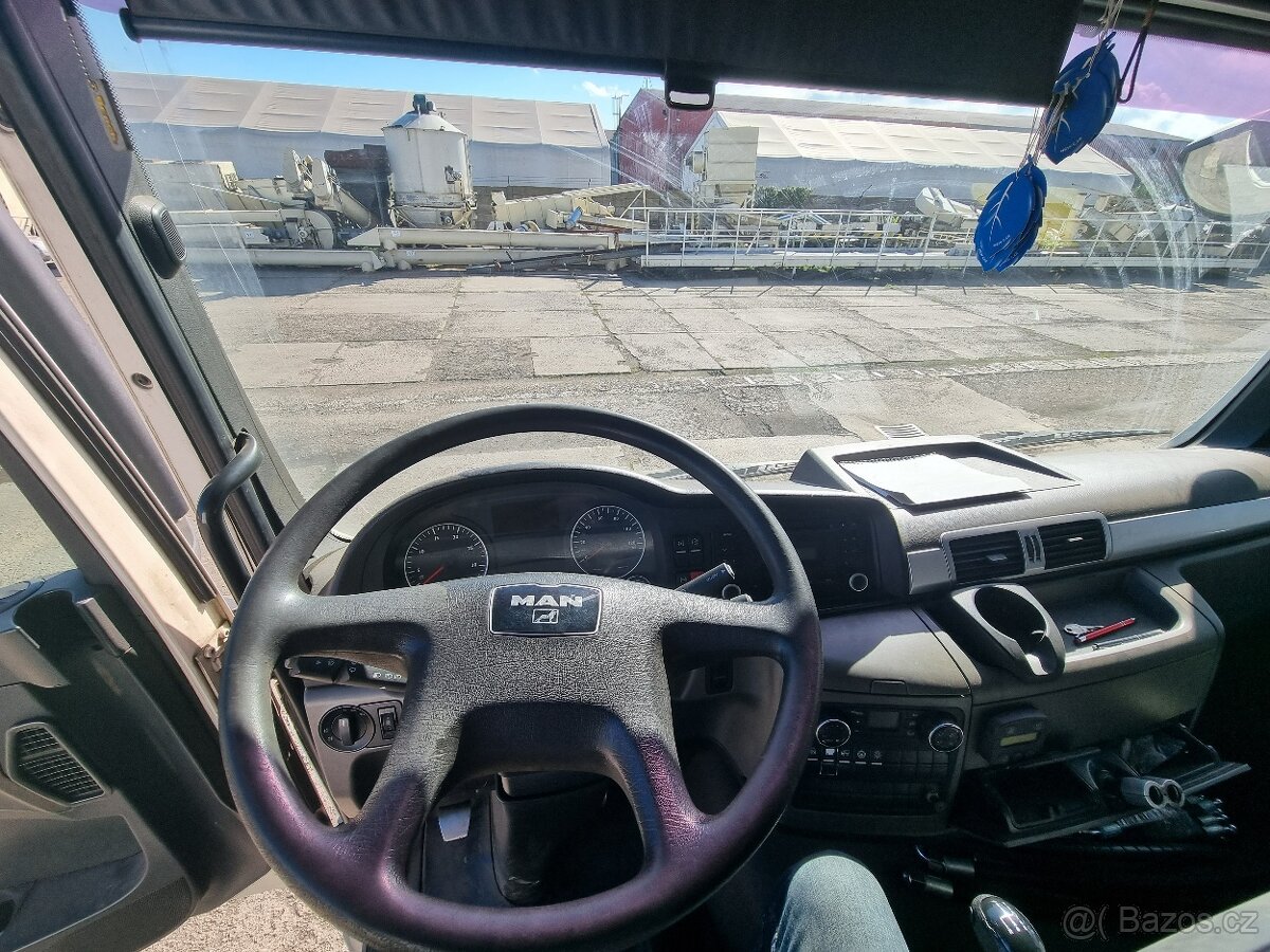 MAN TGS 26.440 6x4 (2010) kontajnerový nosič + HR Loglift - 11