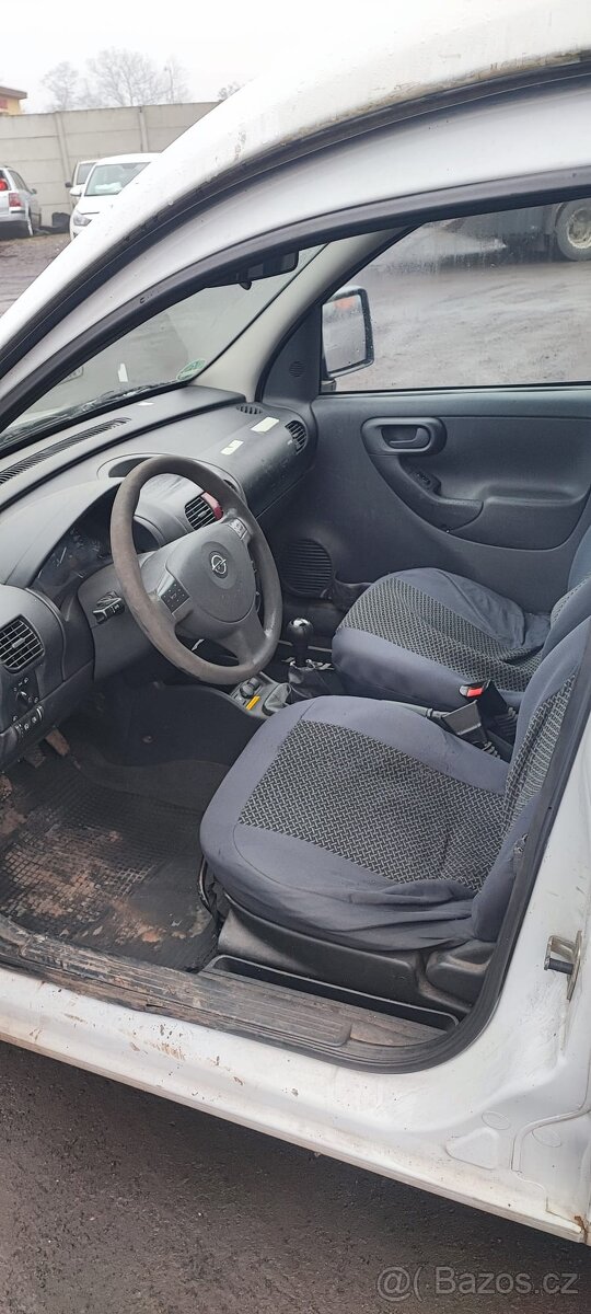 Opel Combo 1.6 CNG - 11