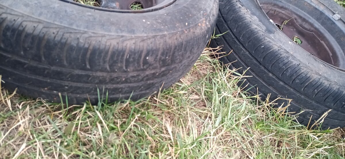 Sada pneumatik s disky - 11