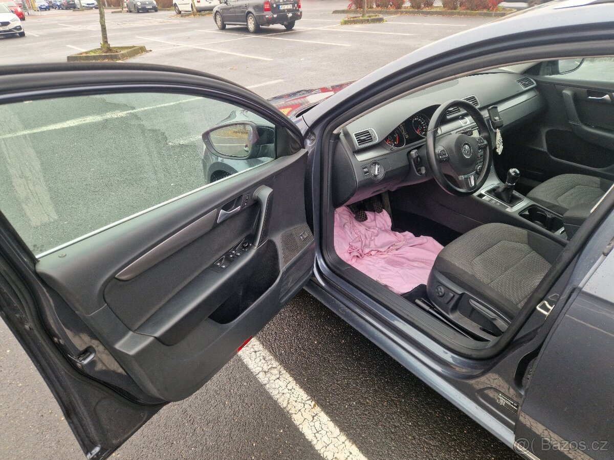VW Passat B7 Variant 2.0 TDi 103kW - 11