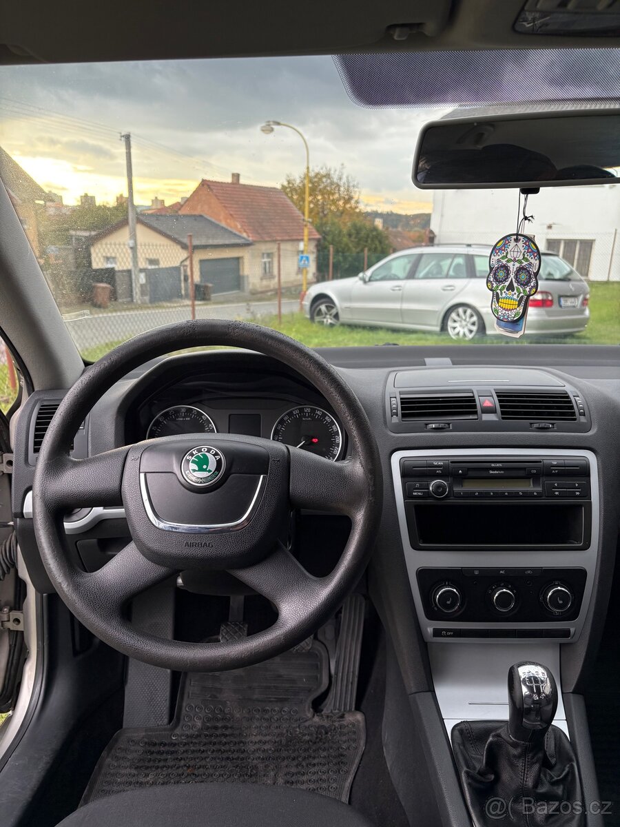 Škoda octavia 2fl 1.6 tdi - 11