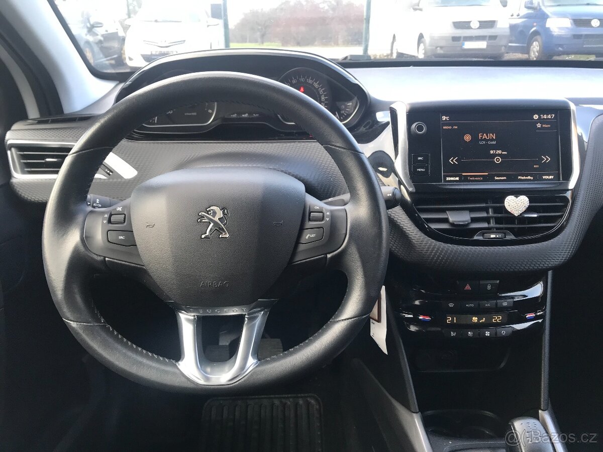 PEUGEOT 2008 1.6 HDI 73 KW 1.MAJ.ČR.DPH... - 11