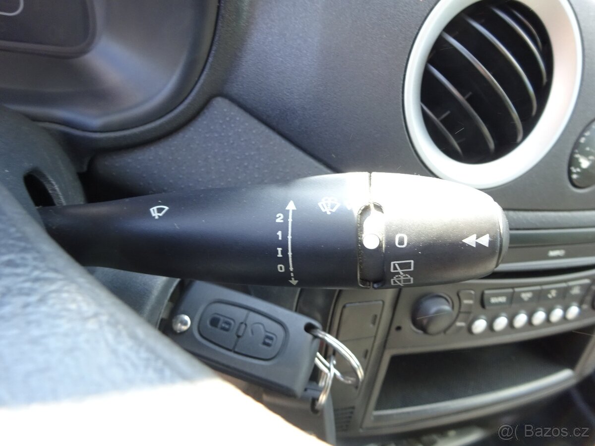 Citroen C3 1.4i r.v.2007 (54 kw) Koupeno v ČR - 11