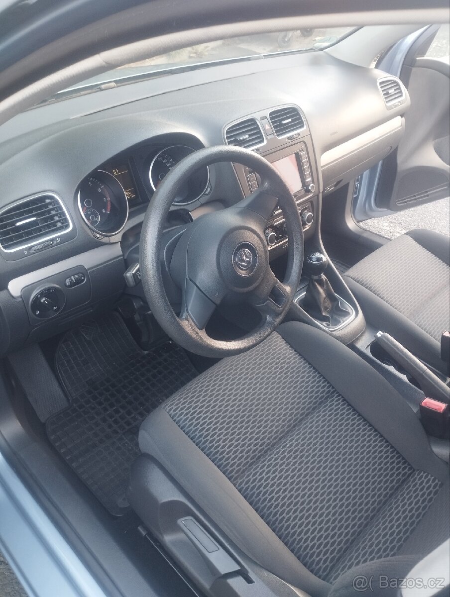 Volkswagen Golf 6 - 11