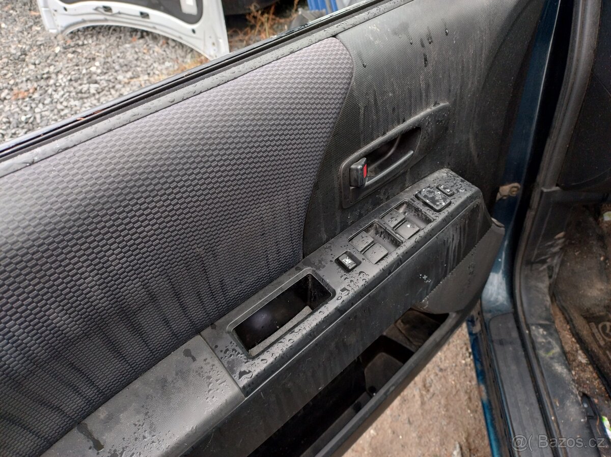 Mazda 5 2005 2,0CD 81kW 6kvalt DILY z AUTA - 11