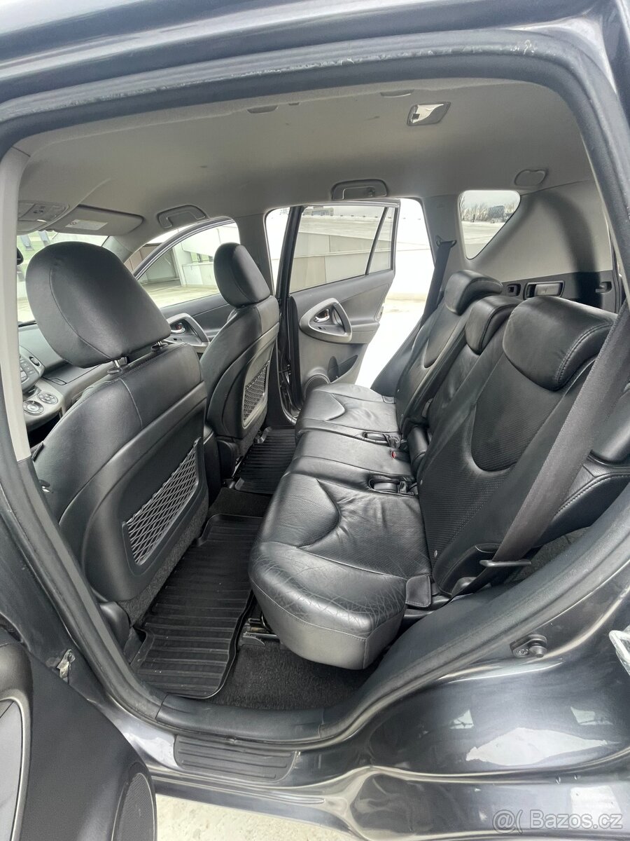 Toyota RAV4 2,0 Valvematic - 11