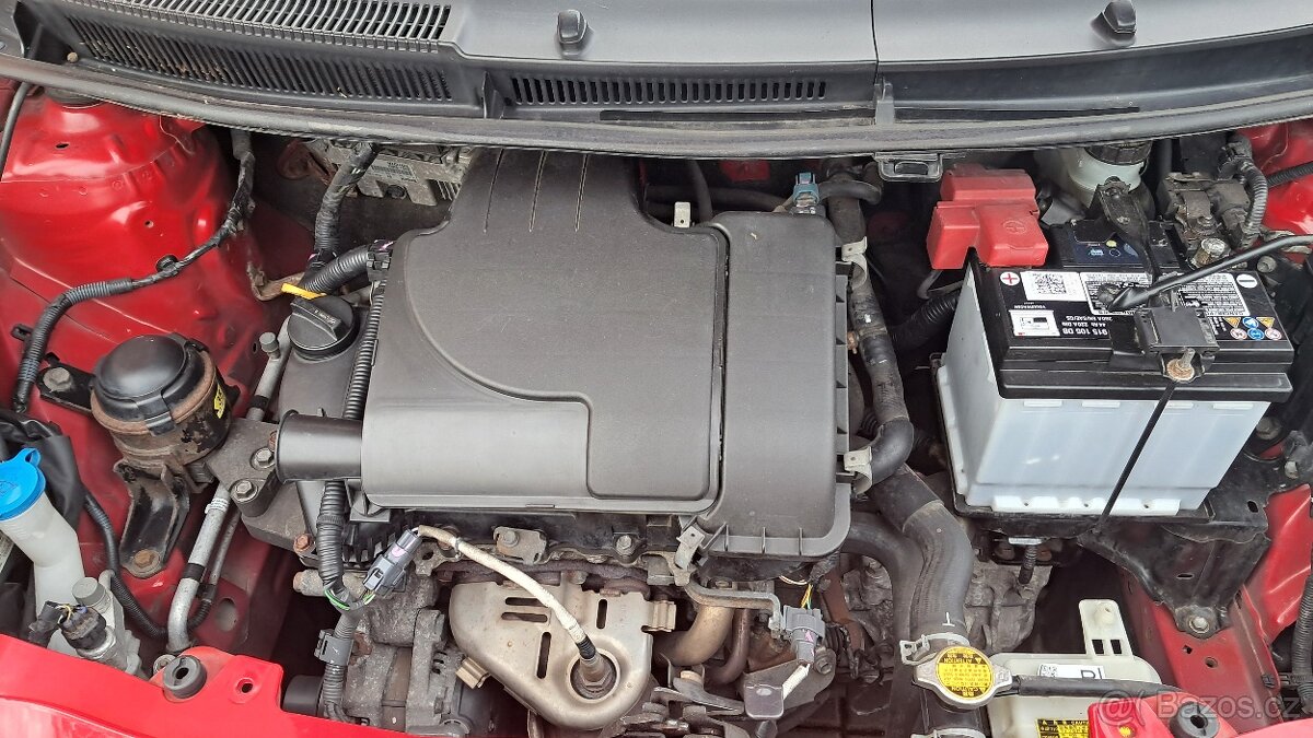 Toyota Yaris, 1.0i / Plný Servis Toyota - 11