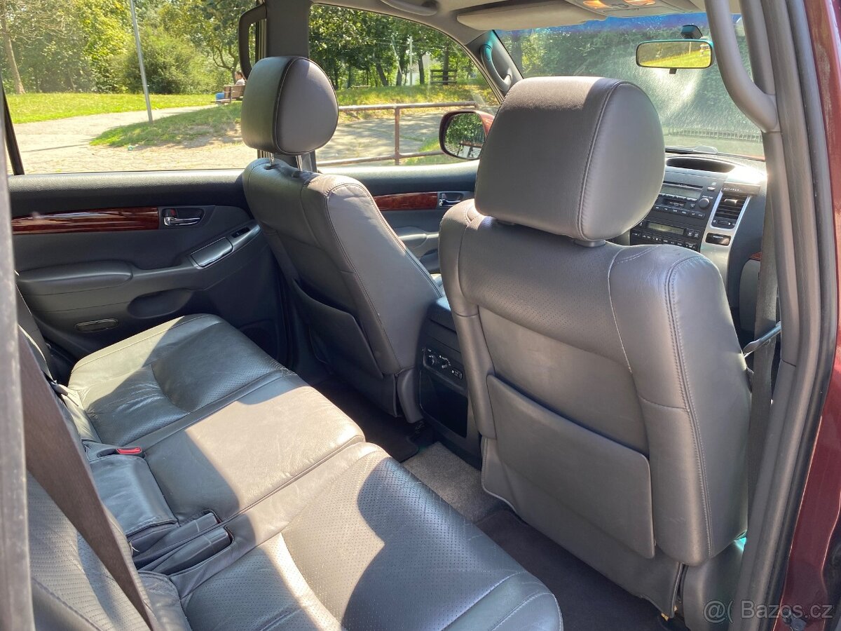 Toyota Land Cruiser Prado 3,0d, 127 kw, 8 MÍST - 11